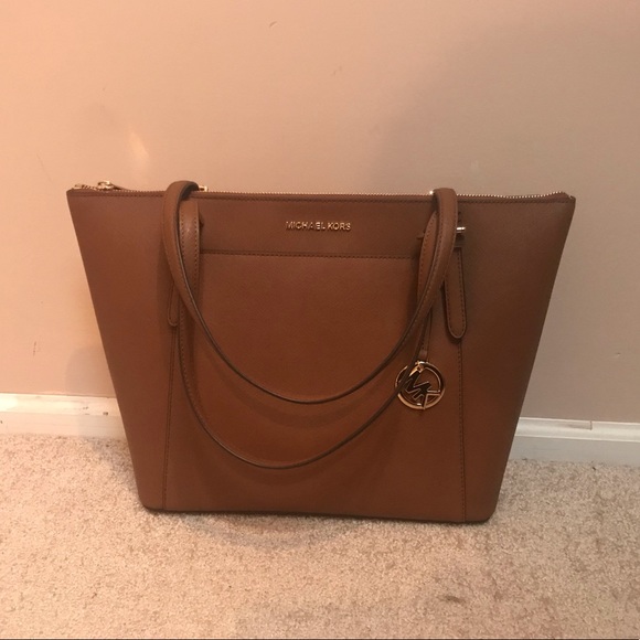 MICHAEL Michael Kors Handbags - MICHAEL KORS NWT